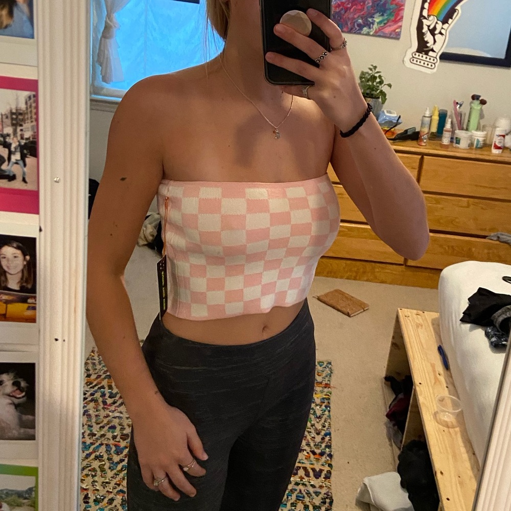 Forever 21 staples crop top